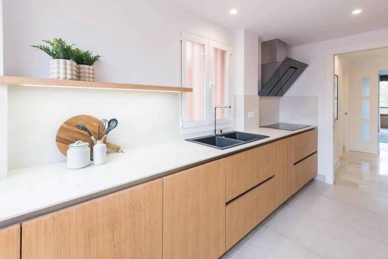 Premium Apartment & Free Parking By Ele Apartments Malaga
