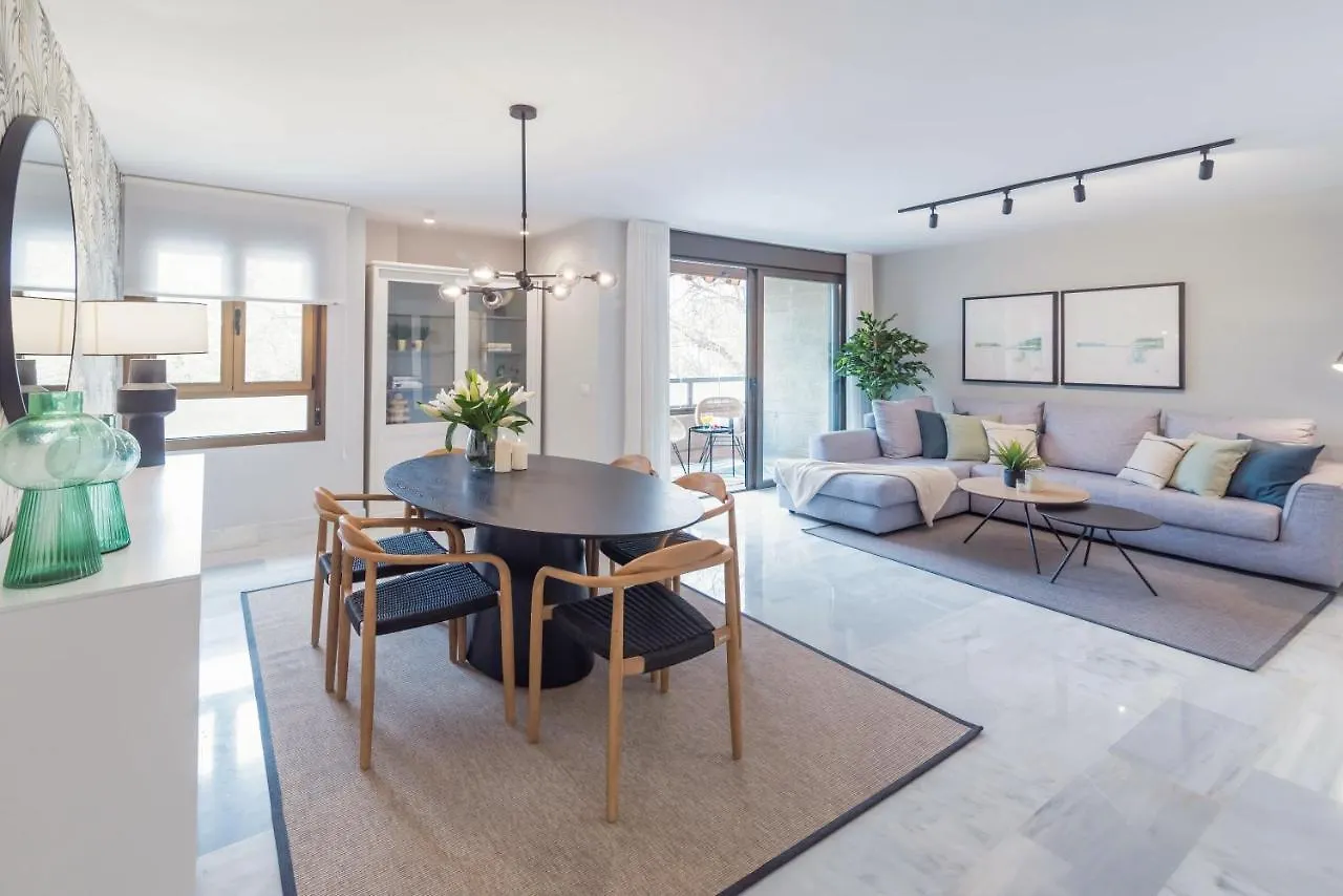 Premium Apartment & Free Parking By Ele Apartments Málaga