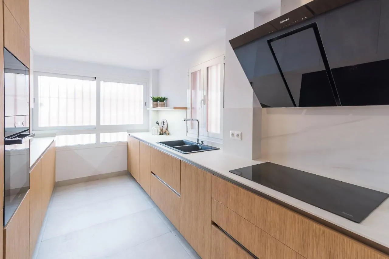 Premium Apartment & Free Parking By Ele Apartments Málaga